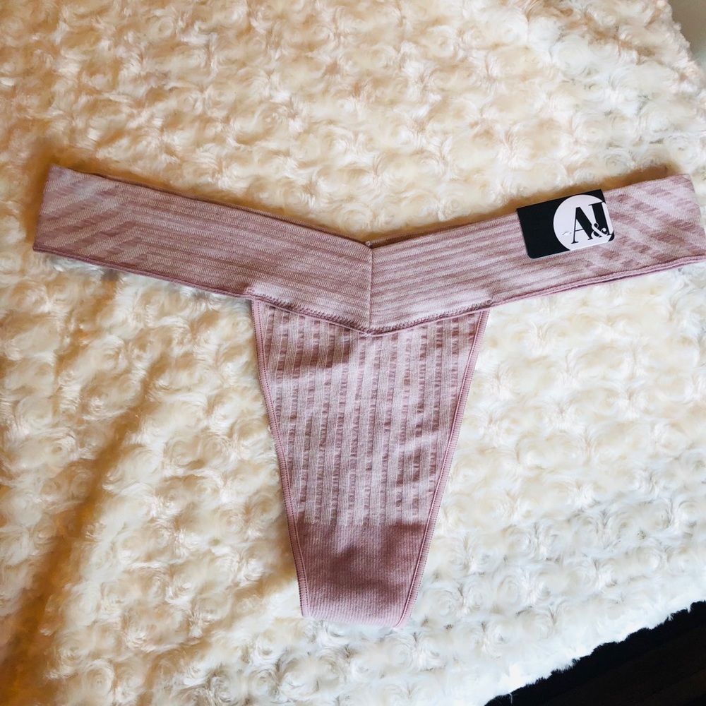 A&I STRIPED THONG PANTY